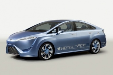 Toyota sản xuất dòng xe chạy bằng pin nhiên liệu
