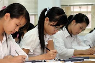 Điểm thi đại học năm 2014 dưới 15 khối C, D điểm đăng ký xét tuyển nguyện vọng 2 trường nào?