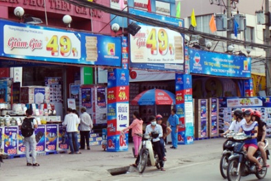 Siêu thị điện máy đua nhau khuyến mãi giảm giá dịp 2/9