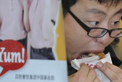 KFC điêu đứng vì thịt hết hạn ở Trung Quốc