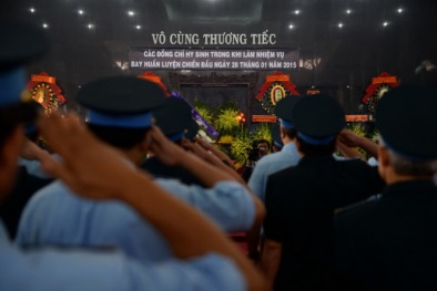 Vụ trực thăng rơi ở TP.HCM: Nghẹn ngào tiễn đưa các chiến sỹ hy sinh
