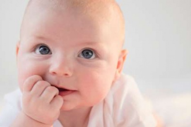 Trẻ em sinh ra sẽ có một cha hai mẹ?