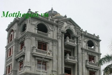 Lâu đài xa hoa hàng trăm tỷ của đại gia xây dựng Hà Thành