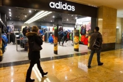 Adidas ngừng hoạt động 200 cửa hàng ở Nga