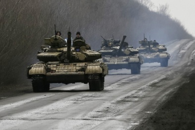 Tình hình Ukraine mới nhất: Vi phạm lệnh ngừng bắn, hai bên cáo buộc lẫn nhau