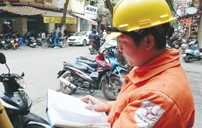 Dân xót ruột vì tiền điện tăng