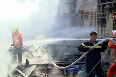 Bé gái thiểu năng chết oan trong vụ cháy lớn ở Đồng Tháp