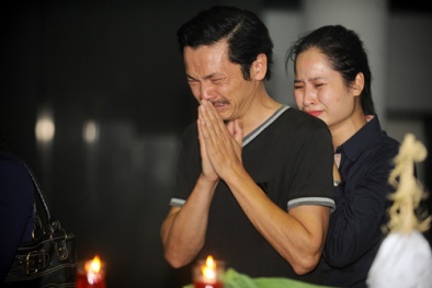 Rơi nước mắt tiễn biệt NSƯT Anh Dũng lần cuối cùng