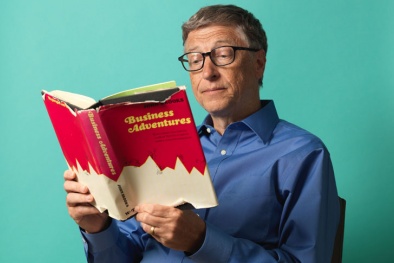 Tỷ phú Bill Gates đọc sách gì hè này?