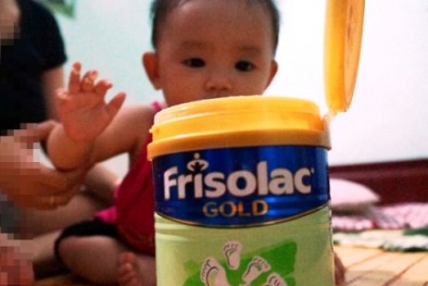 'Lần nào uống sữa Frisolac Gold, con tôi cũng bị nổi mẩn đỏ khắp người'