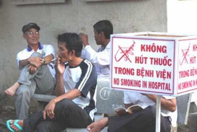 Nhân viên y tế nghiện thuốc lá: Khó cai vì không quan tâm!