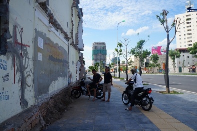 Chủ nhân 'bức tường 1 tỉ đồng' lý giải vì sao bán giá cao ngất ngưởng