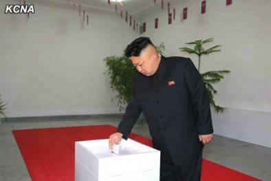 Triều Tiên: Ông Kim - Jong Un đích thân đi bỏ phiếu, ca ngợi các ứng viên tranh cử