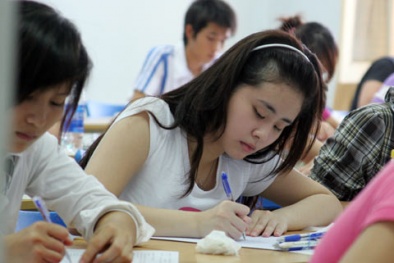 Điểm xét tuyển đại học, cao đẳng 2015: ‘Mưa liệt’ Toán và Sử