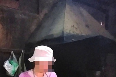 Làm 'đẹp' gà, vịt bằng hóa chất