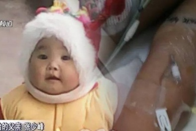 Đánh đập con gái 2 tuổi của người tình vì làm phiền lúc 'yêu'