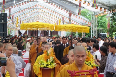 Hàng ngàn người dự Đại lễ cầu siêu nạn nhân tử vong do TNGT