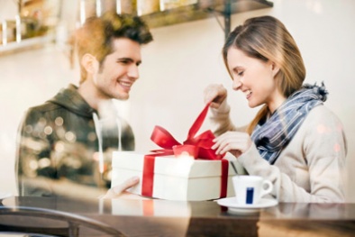 Chọn quà 20/11 độc đáo, ý nghĩa cho bạn gái