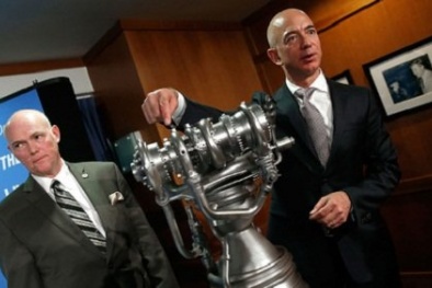 Tỷ phú Jeff Bezos chi tiền 'khủng' cho giấc mơ khám phá vũ trụ