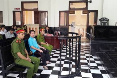 Phúc thẩm vụ chai nước của THP có ruồi: 10 luật sư sẵn sàng bào chữa cho anh Minh