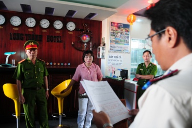 'Giám đốc mang quan tài phản đối ngân hàng': Kê biên nhưng cho kinh doanh