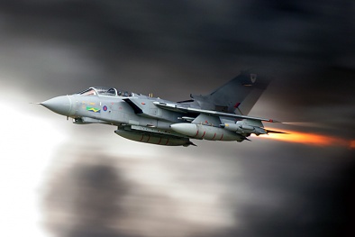 Máy bay chiến đấu Tornado GR4: ‘Cuồng phong’ Anh rải bom xuống IS