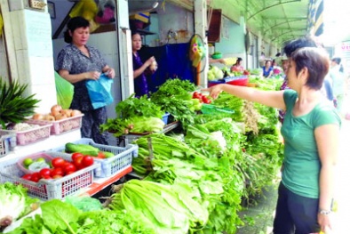 TP.HCM: Giá rau xanh sau Tết 'leo thang' chóng mặt