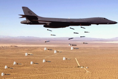 Máy bay ném bom B-1B Lancer: Chiến binh kế thừa của huyền thoại