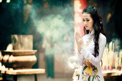 Thắp hương thơm, hương vòng trong nhà cực hại sức khỏe
