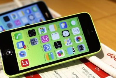 iPhone 5C trở lại hút khách hàng với giá 1,9 triệu đồng