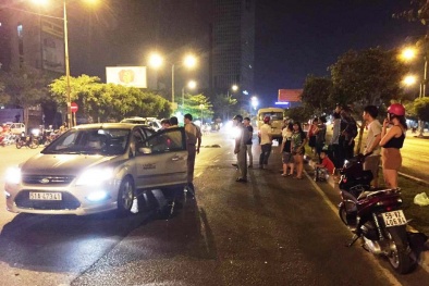Chạy ngược chiều còn đâm xe, tài xế bị đánh 'nhừ tử'