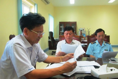 Khách Trung Quốc gây náo loạn sân bay