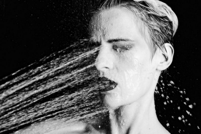 Khách hàng tố bị kích ứng da sau khi dùng mỹ phẩm Neutrogena