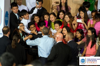 3 bạn trẻ Việt xuất sắc từng được gặp Tổng thống Obama ở nước ngoài