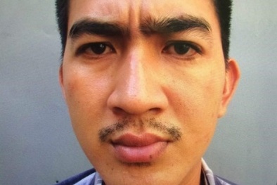 Đang mua dâm còn tranh thủ chích điện gái bán hoa cướp tài sản