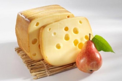 Phô mai Anh nhiễm khuẩn gây viêm màng não bất cứ lúc nào