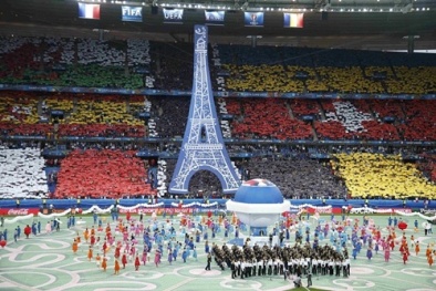 UEFA có thể kiếm hơn 2 tỷ USD từ Euro 2016