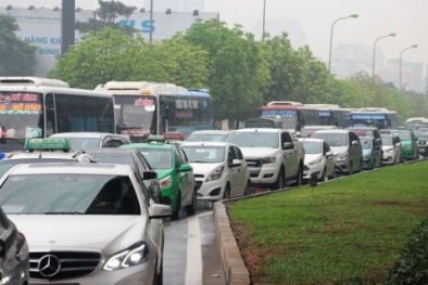 Phó GĐ Sở GTVT Hà Nội thách thức kỷ cương phép nước?