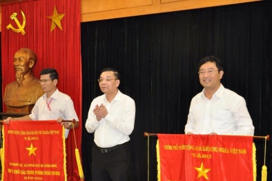 Bộ KH&CN khen thưởng nhiều tập thể, cá nhân tiêu biểu