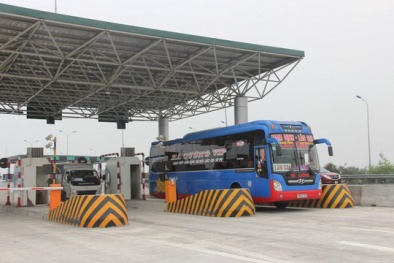 Lạm thu phí trên cao tốc: Loay hoay tìm cách ngăn chặn