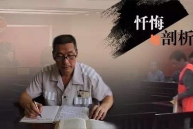 Trung Quốc: Quan tỉnh hối hận để bồ nhí ‘đè đầu’ kiếm chác