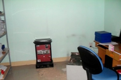 Trộm đột nhập UBND huyện phá két sắt trộm tiền, vàng