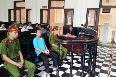 Hoãn xét xử phúc thẩm vụ chai nước có ruồi giá 500 triệu đến ngày 8/9