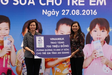 Tặng 111.000 ly sữa cho hơn 1.200 trẻ em tỉnh An Giang