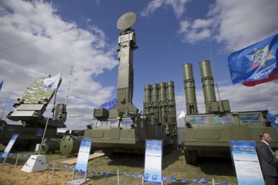 'Khiếp vía' với tên lửa S-300V4 có thể hạ gục mục tiêu ở tầm xa 400km