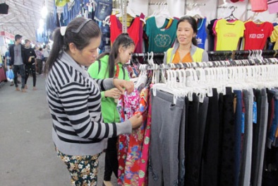 Hàng hóa hội chợ: Cẩn thận kẻo rước 'của nợ' về nhà