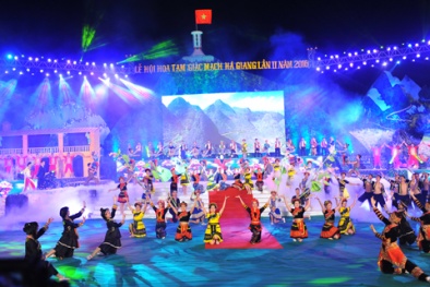 Khai mạc Lễ hội hoa tam giác mạch lần thứ 2 tại Hà Giang