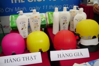 Hàng giả tràn lan ở siêu thị, tín đồ mua sắm cẩn thận kẻo 'sập bẫy'