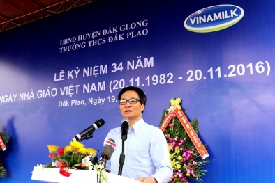 Vinamilk tiên phong mang chương trình sữa học đường đến với trẻ em Đắk Nông