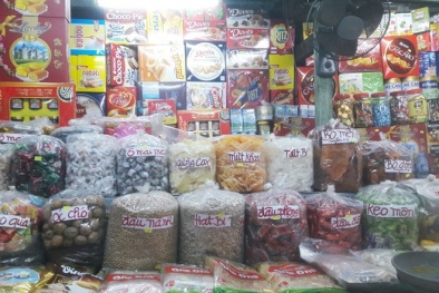 Mứt Tết handmade giá cao ngất ngưỡng bùng nổ trên 'chợ mạng'